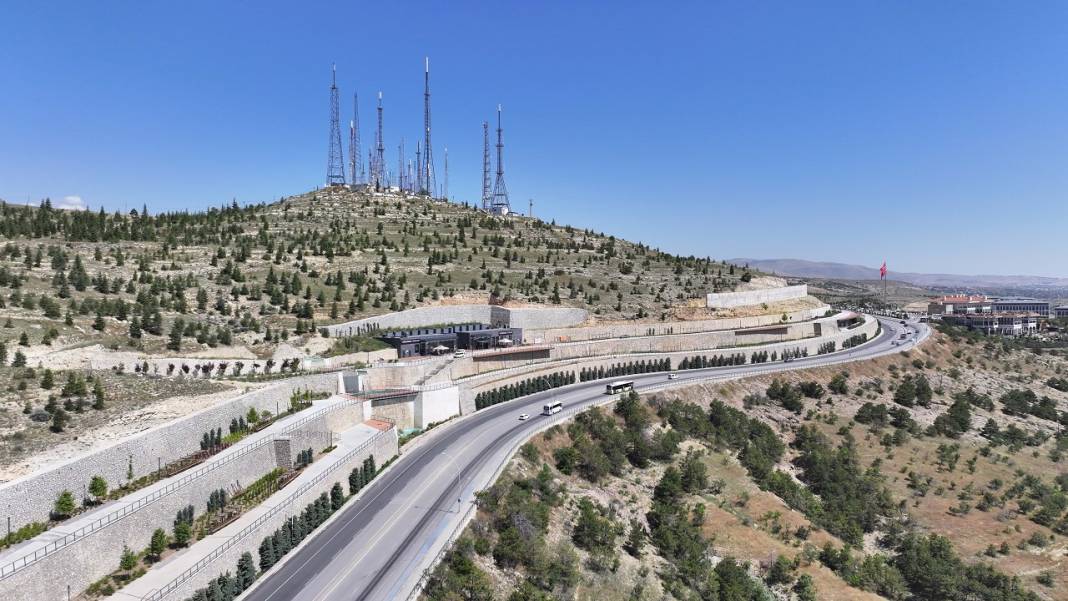 Konya'nın en yüksek tepesindeki kafe hizmete açıldı 5